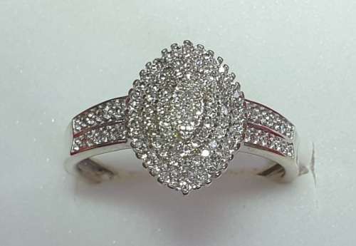 9ct White Gold Diamond Ring