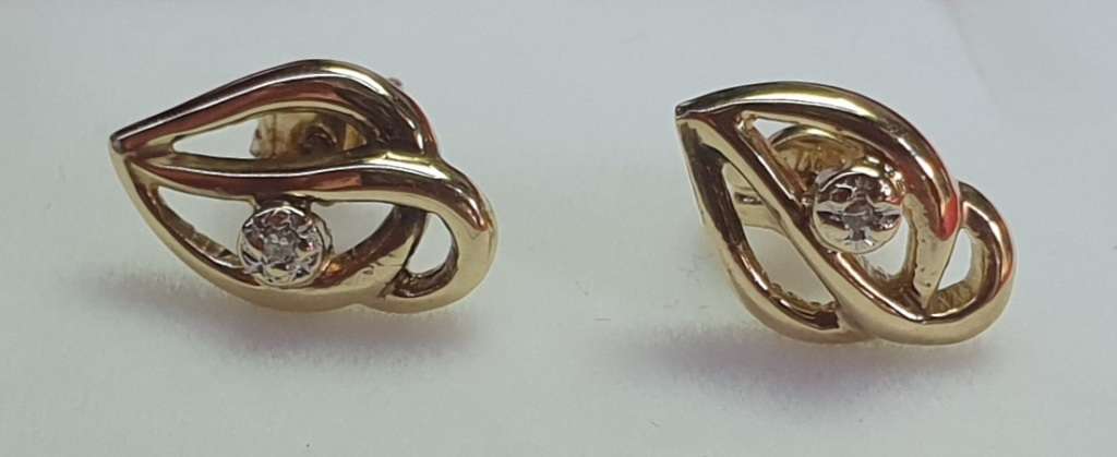 9ct Yellow Gold Earrings