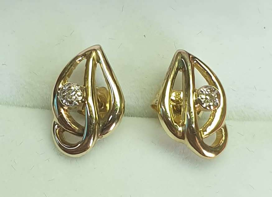 9ct Yellow Gold Earrings