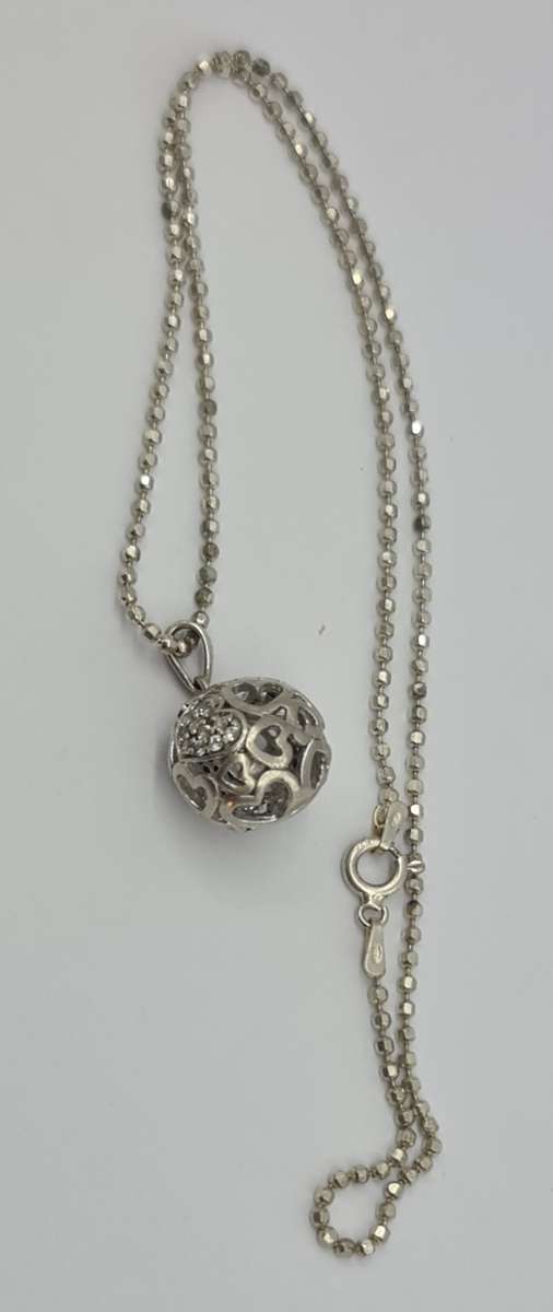 925 Silver chain with pendant