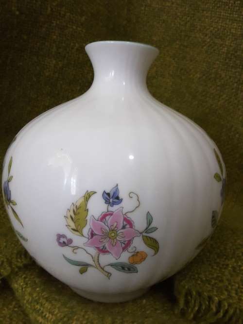 BEAUTIFUL!! Minton Posy Vase *Haddon Hall* England