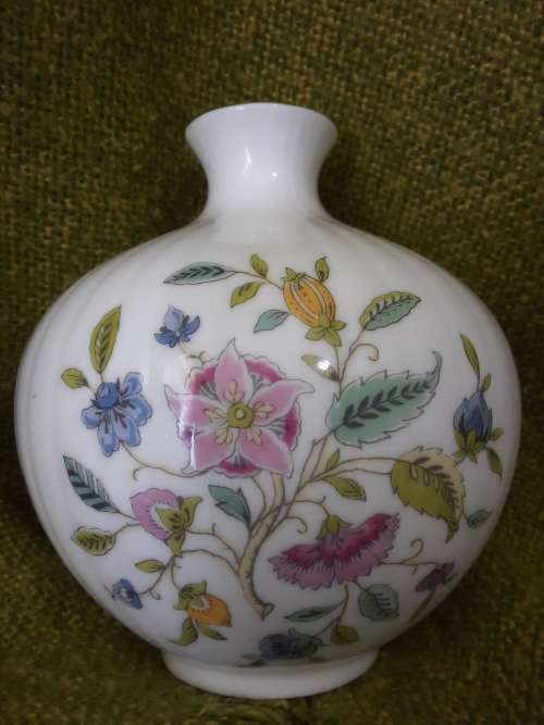 BEAUTIFUL!! Minton Posy Vase *Haddon Hall* England
