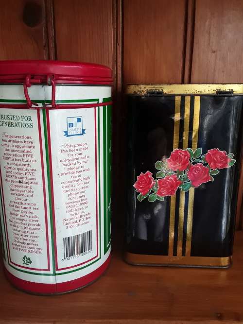 Original!! 2 Vintage 5 *Roses* Tea Tins!! ~ both for 1 Bid!!