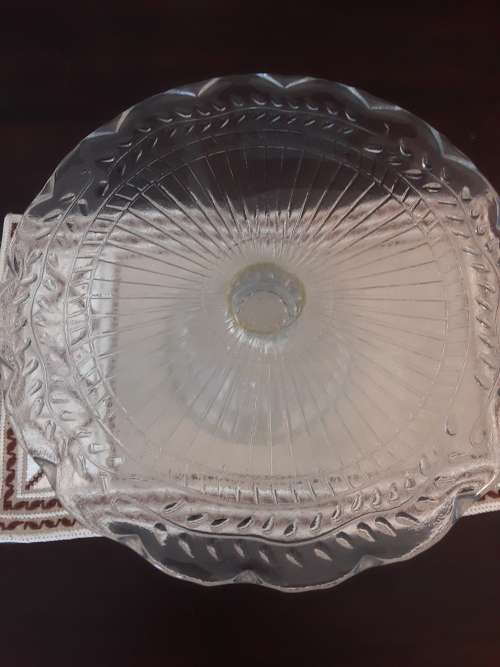 BEAUTIFUL!! Vintage GLASS CAKE STAND!!