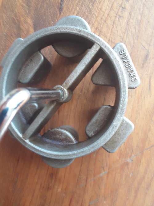 The Ever~Popular *SNACKLE*IRON! 3 Available @R175 per iron