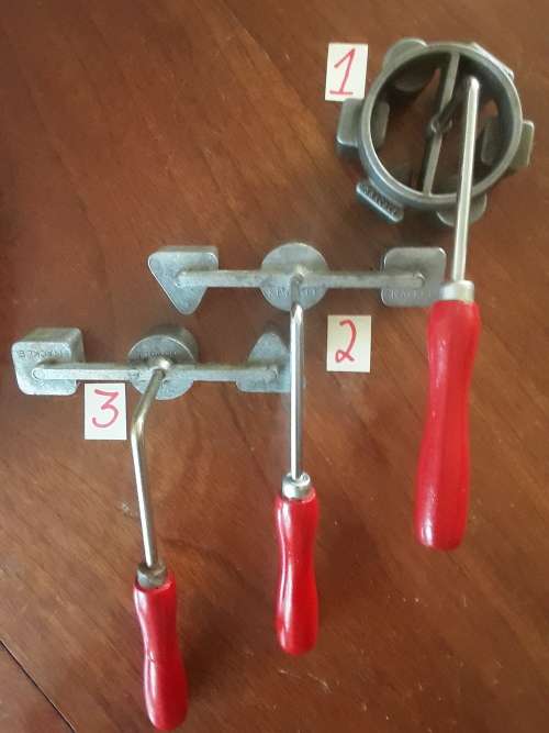 The Ever~Popular *SNACKLE*IRON! 3 Available @R175 per iron