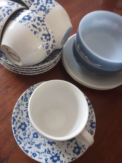 JOBLOT! Lovely *BLUE and WHITE* Crockery ~ All for 1 Bid!!