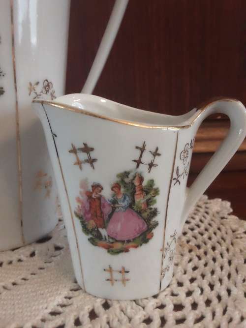 BEAUTIFUL!! Vintage porcelain Coffee Pot and Creamer + 1 Free!!