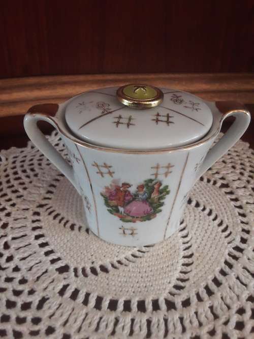 BEAUTIFUL!! Vintage porcelain Coffee Pot and Creamer + 1 Free!!