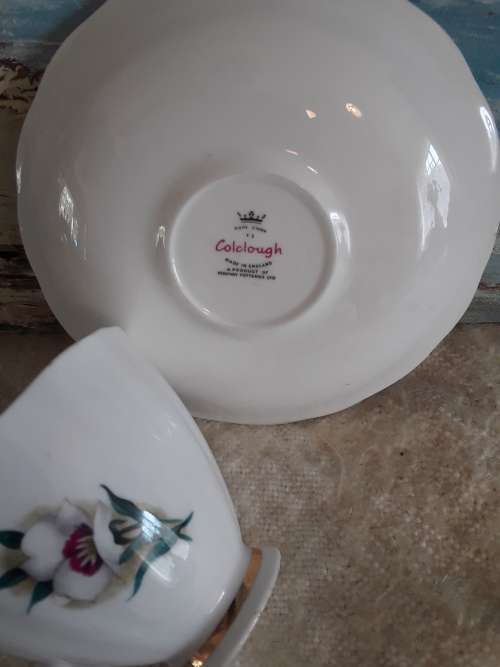 Beautiful *COLCLOUGH* Bone china Tea Duo ~ made in England*