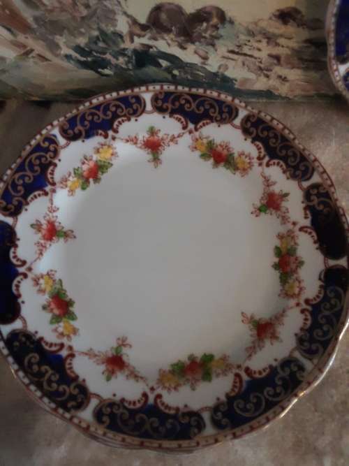 Stunning ANTIQUE *ROYAL STANDARD* cake/side plate ~ 2 available (price per plate)