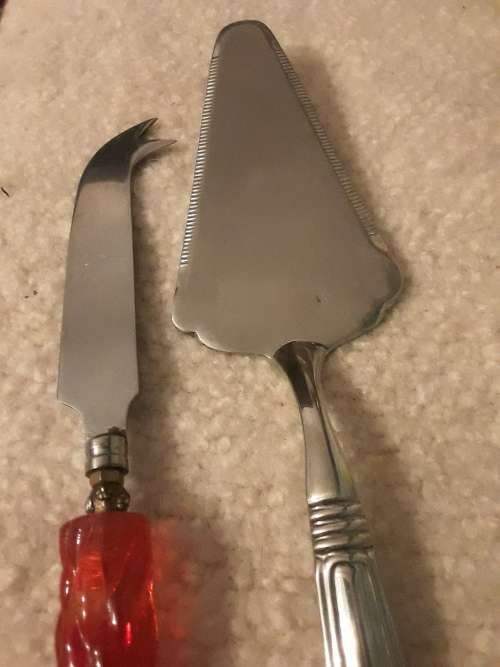 FAB! Vintage Combo *CAKE LIFTER + CHEESE KNIFE* Both for 1 Bid!!