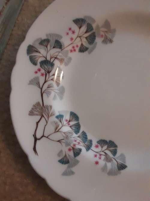 2 Gorgeous Vintage England Bone china Cakeplates ~ Excellent condition!! Both 1 Bid!!