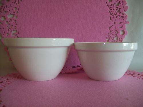 2 VINTAGE **MIXING BOWLS**made in ENGLAND - BOTH FOR 1 BID!!