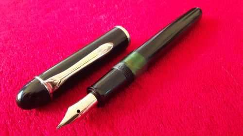 RARE!! *GUNTHER WAGNER* PELIKAN * Black Fountain Pen!!
