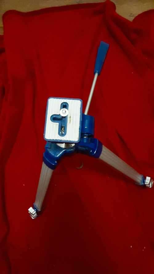 SUPER!! Vintage PALCA TRI-POD model 707 Up For Grabs!!