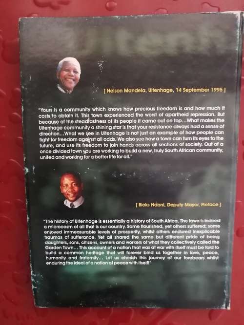 Uitenhage 200, 1804 - 2004. Edited by Otto Terblanche.