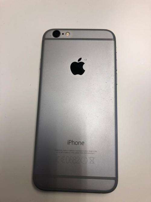 iPhone 6 (64GB SILVER)