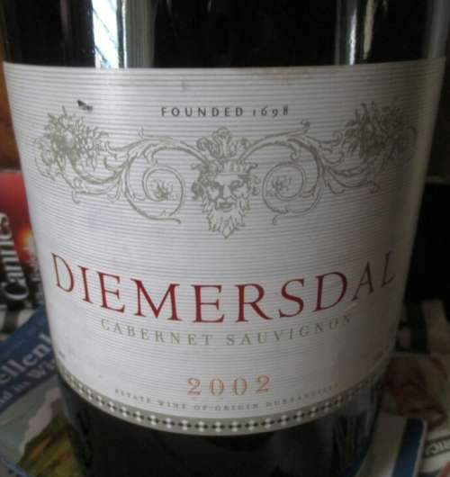 DIEMERSDAL 3.0 LT., JEREBOAM. 2002 CAB. SAUV.
