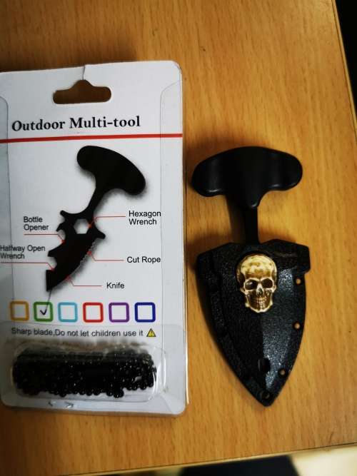 Knife Necklace Chain Self Defense Survival Tactical Outdoor Hiking Multi-Tools