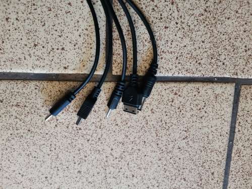 Solar Panel Power Generator LED Lighting System Kit USB Charger 3 LED SU