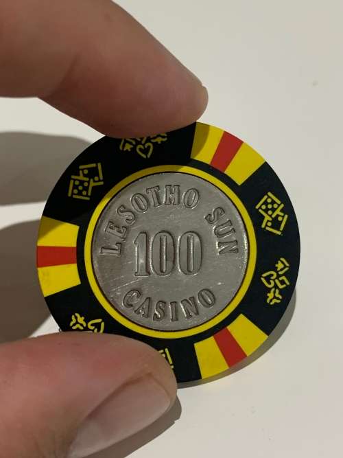 Casino Chip - Lesotho Sun R100 (Obsolete)