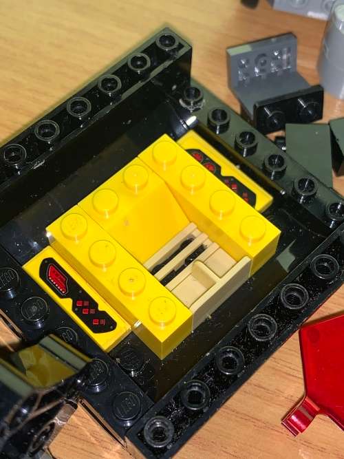 Lot Of Original LEGO Pieces - Including Superman Minifigures - R1 Start