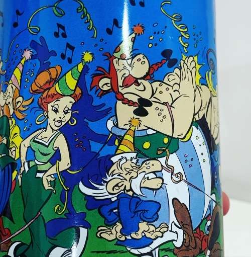 Collectable Cookie Tin / Asterix & Obelix - Awesome Decal - 2001