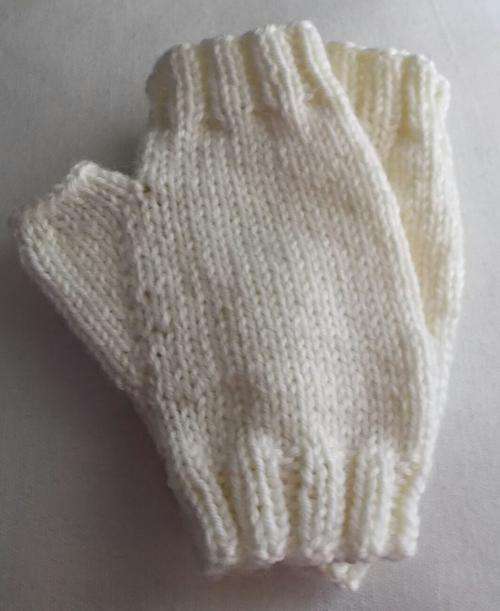 Delightful Fingerless Gloves Small