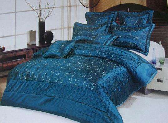 7 PIECE SILK COMFORTER SET