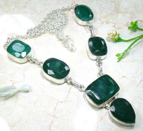 NATURAL!!! EMERALD SILVER NECKLACE