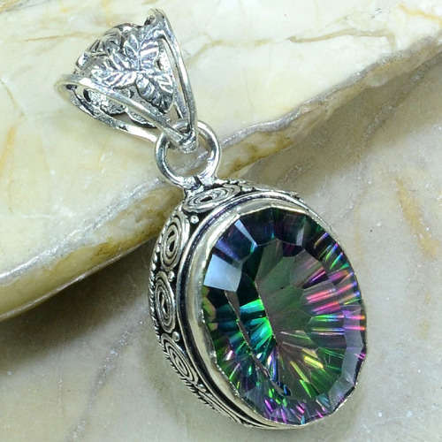 BEYOND BEAUTIFUL MYSTICAL TOPAZ ANTIQUE DESIGN PENDANT