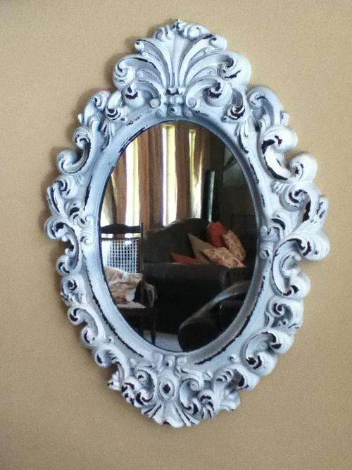 ANTIQUE LOOKING MIRROR