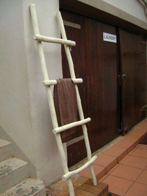 SHABBY CHIC LADDER By Second Treasures