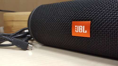 JBL Flip 3 Bluetooth speaker