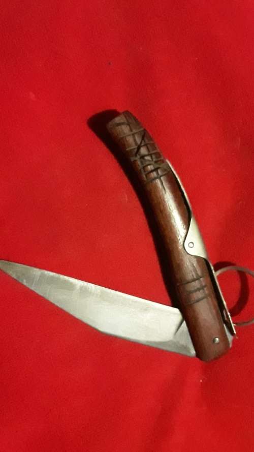 OKAPI FOLDING KNIFE WITH WOODEN HANDLE