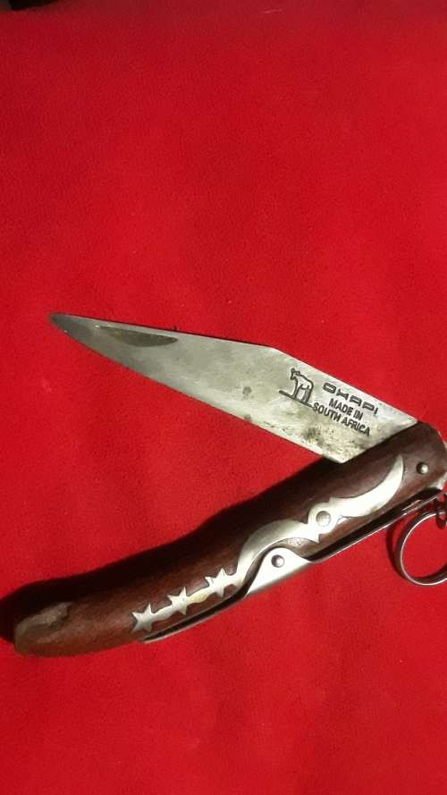 OKAPI FOLDING KNIFE WITH WOODEN HANDLE