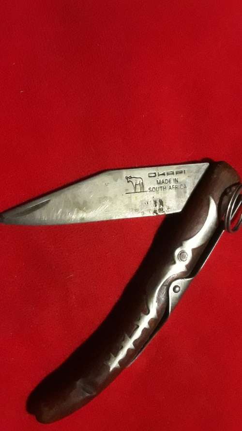 OKAPI FOLDING KNIFE WITH WOODEN HANDLE