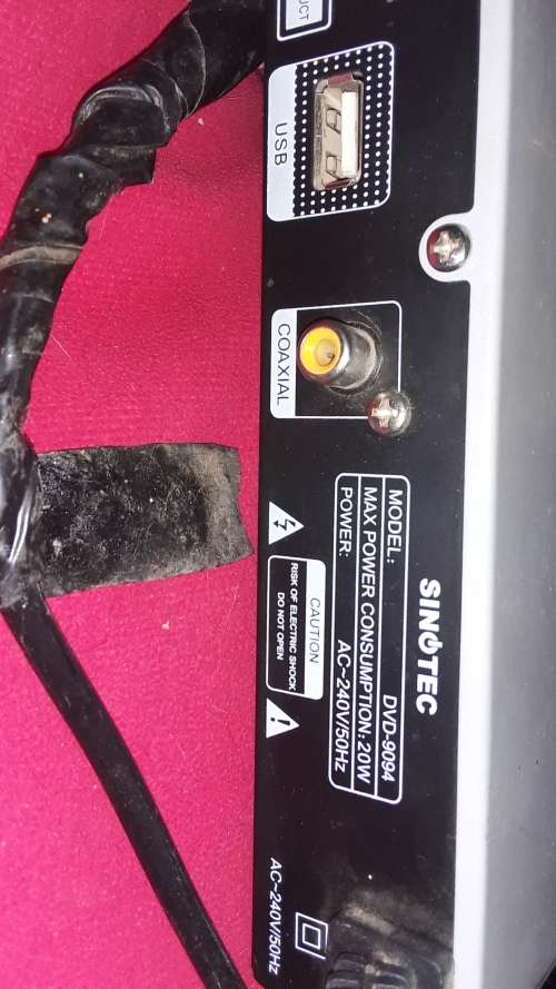 SINOTEC DVD-9094 DVD PLAYER WITH USB PORT