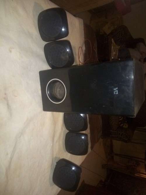 Surround sound speakers