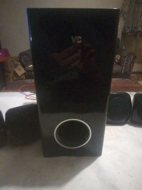 Surround sound speakers