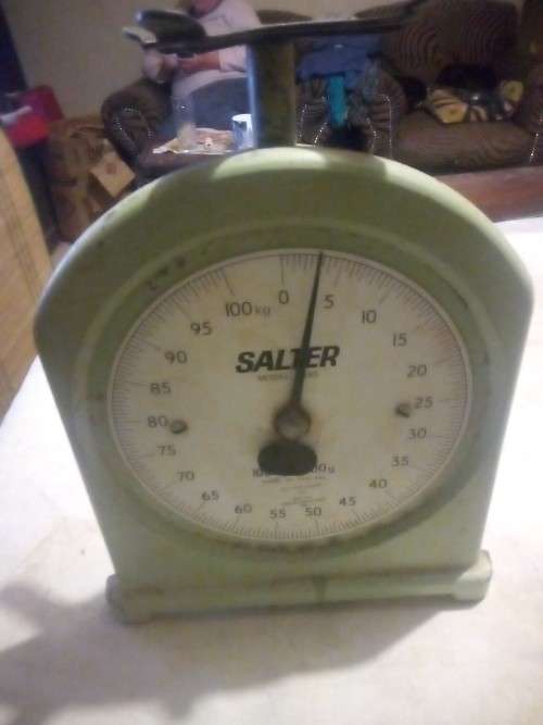 VINTAGE  SALTER MODEL 235 SCALE MADE IN ENGLAND