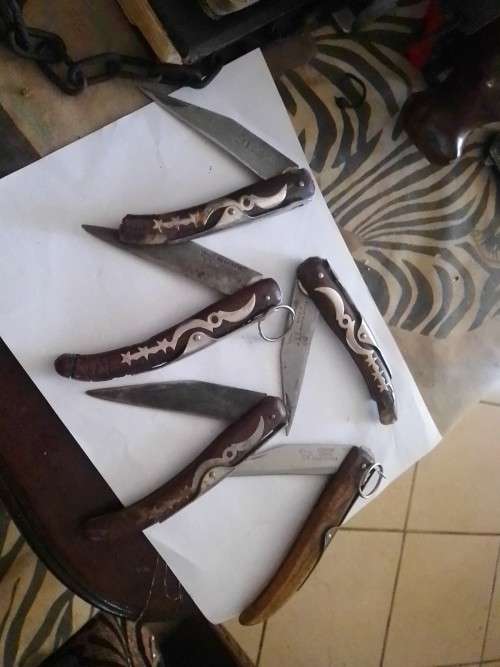 LOT OF FIVE OKAPI KNIVES