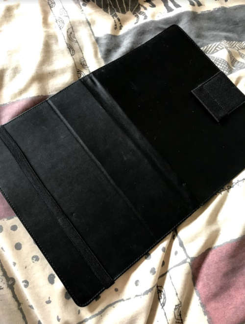 Apple IPad 2017 64GB Wifi and Cellular