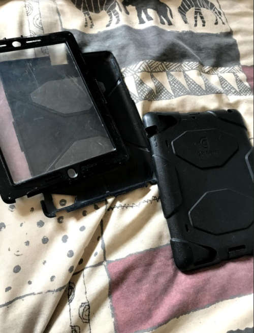 Apple IPad 2017 64GB Wifi and Cellular