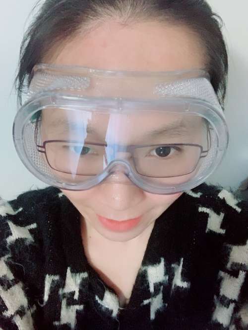 Safety Goggles - Eye Shield- Protect your eyes from viruses - Got Stock Can Delivers Now