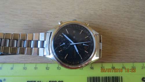 Seiko automatic guys wrist watch, in working order, strap damaged, as per photo