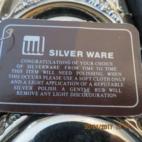 set of silver plated butter plates in box, as per photo