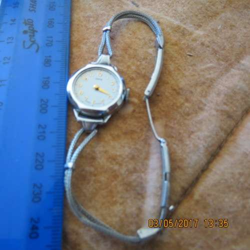 Ladies Oris wrist watch, needs glass, sold as is, as per photo