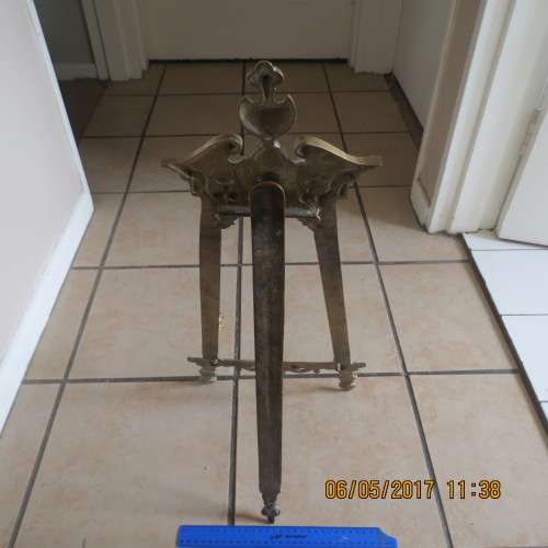 Very attractive large brass easel 67 cm high , as per photo
